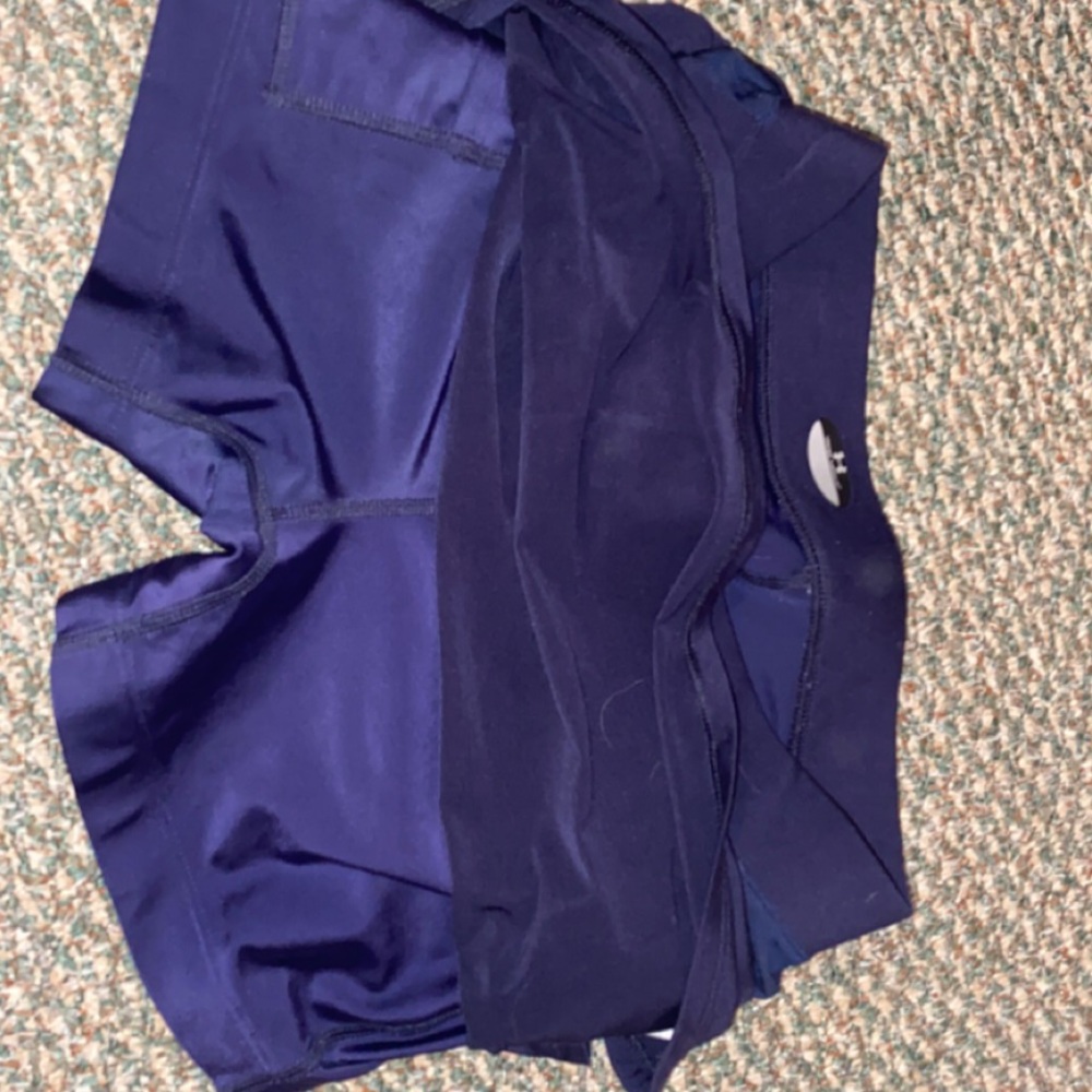 Under armor navy skort - Picture 3 of 3